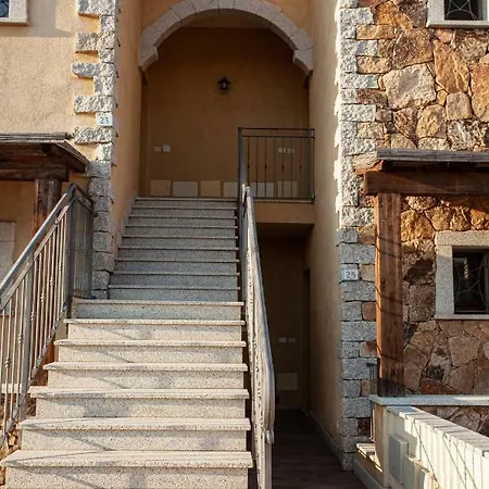 Apartman Poseidonia 1 *