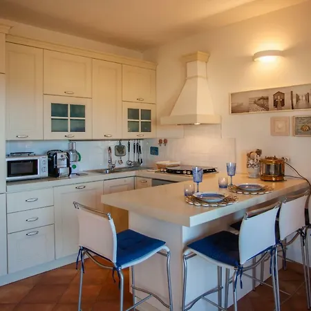 Poseidonia 1 Apartman
